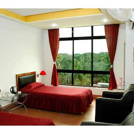 Hotel Dooars Mountain Alipur Duar Dış mekan fotoğraf
