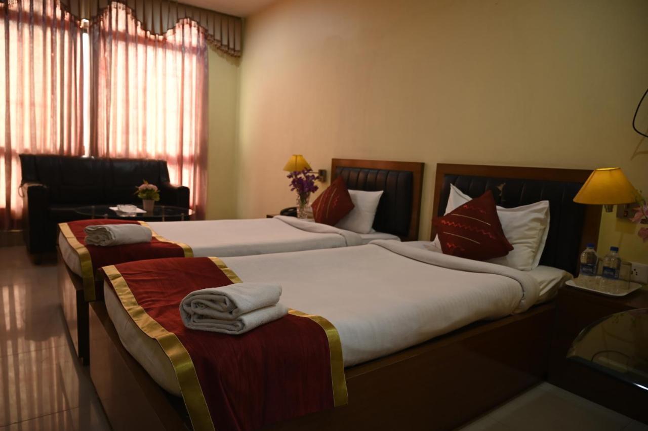 Hotel Dooars Mountain Alipur Duar Dış mekan fotoğraf