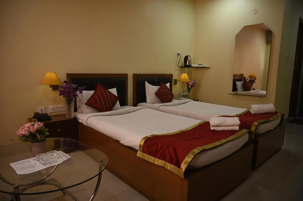 Hotel Dooars Mountain Alipur Duar Dış mekan fotoğraf