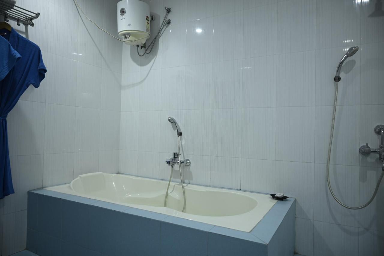 Hotel Dooars Mountain Alipur Duar Dış mekan fotoğraf
