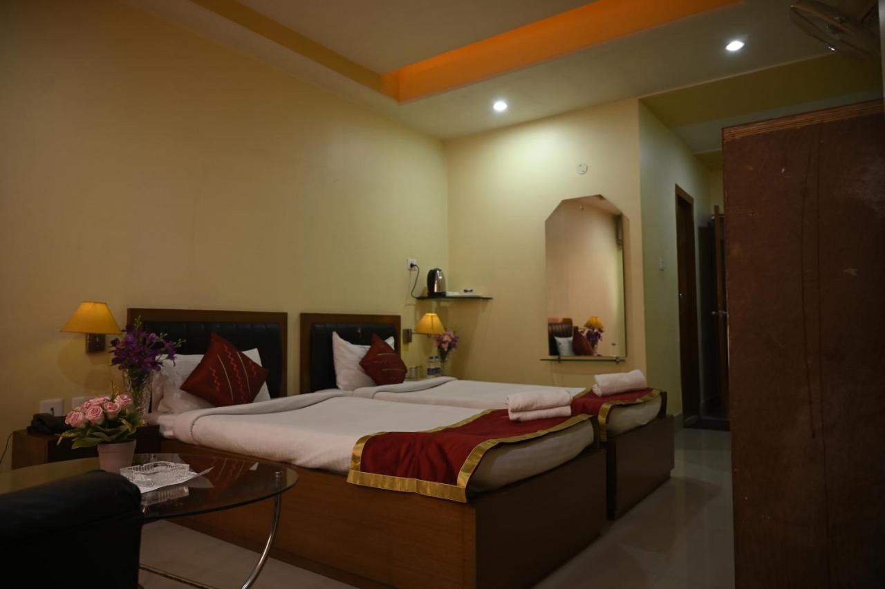 Hotel Dooars Mountain Alipur Duar Dış mekan fotoğraf