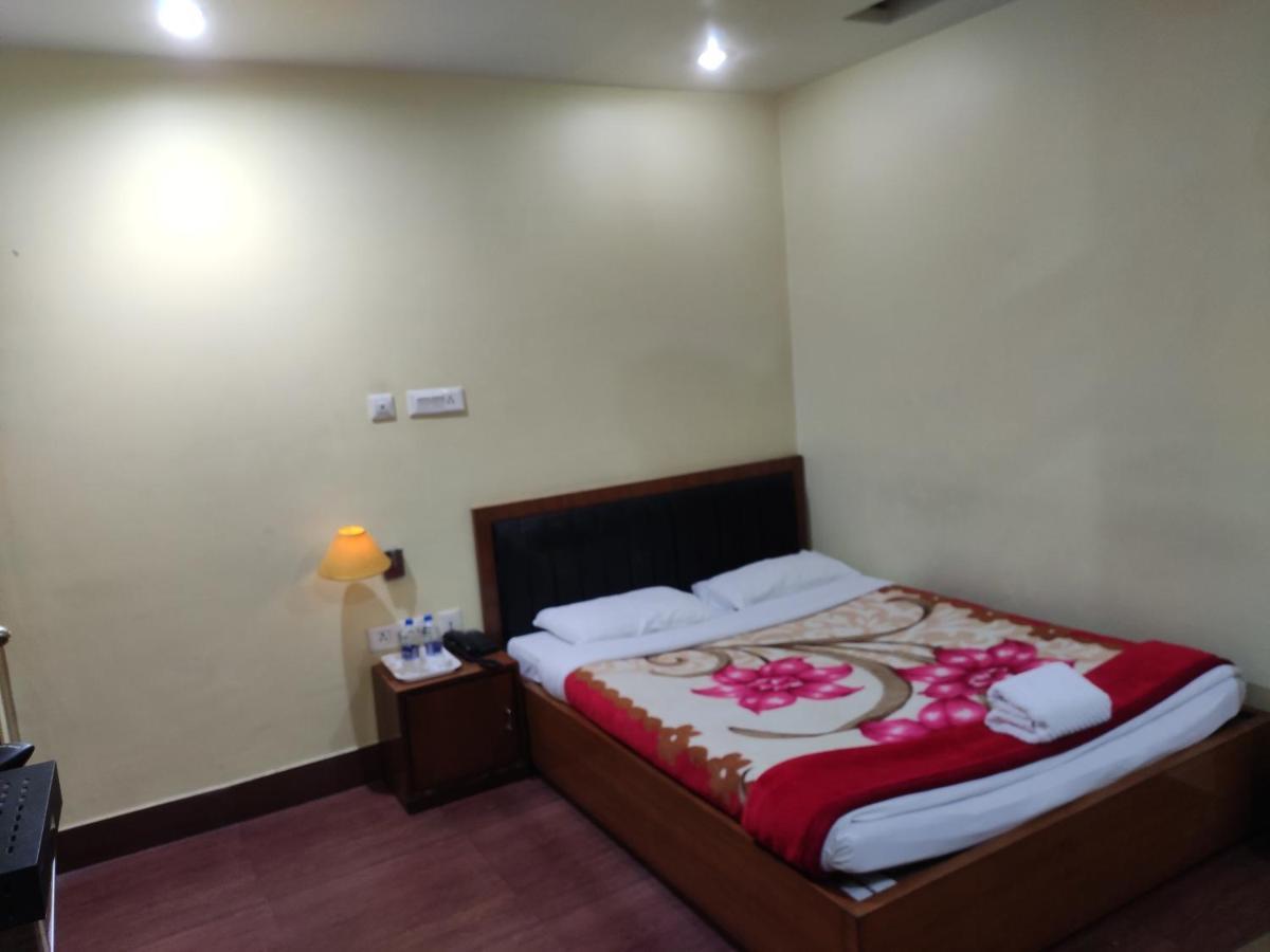 Hotel Dooars Mountain Alipur Duar Dış mekan fotoğraf